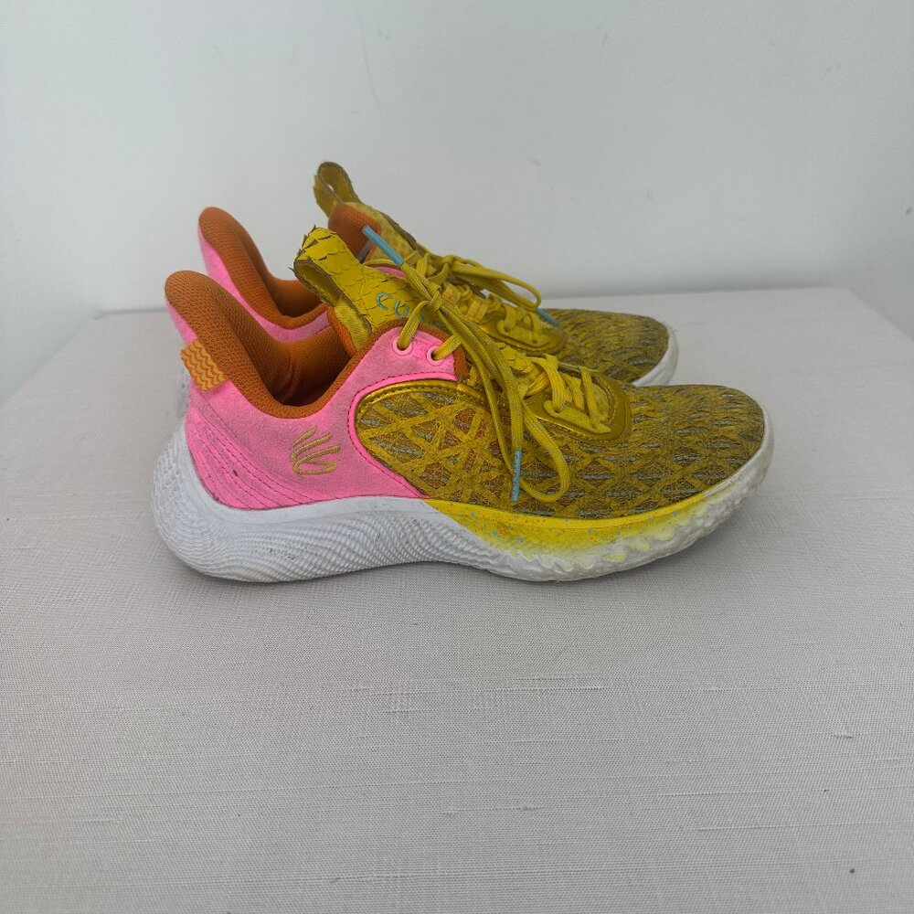 Under Armour Steph Curry Flow 9